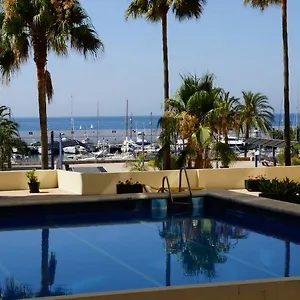 marbella-2000-elegant-apartment.1costadelsol.com/